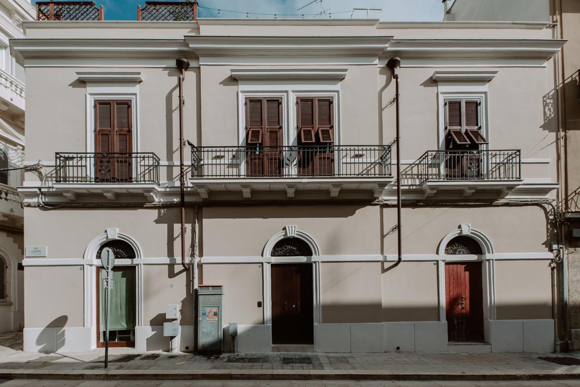 Palazzo Pinto B&B Bríndisi Exterior foto